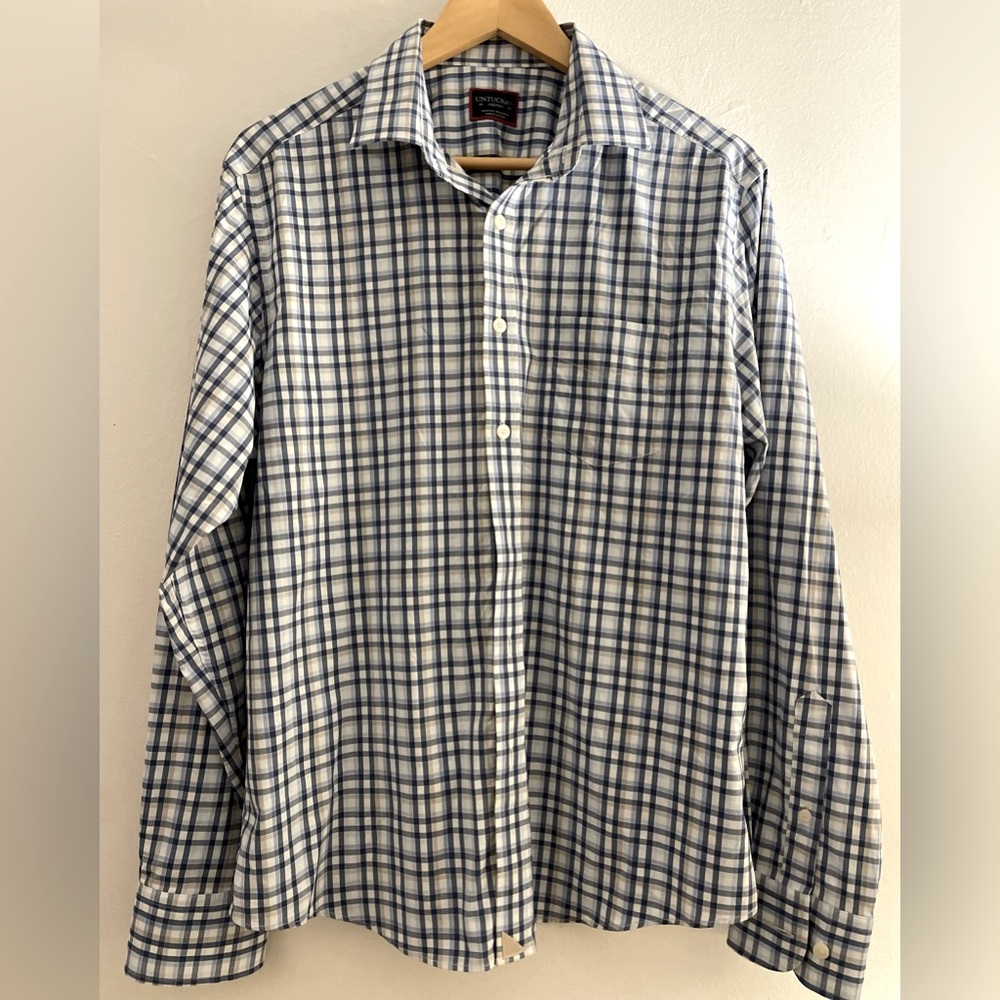 UNTUCKIt Mens White Blue Plaid button down size Medium Sardinian checker